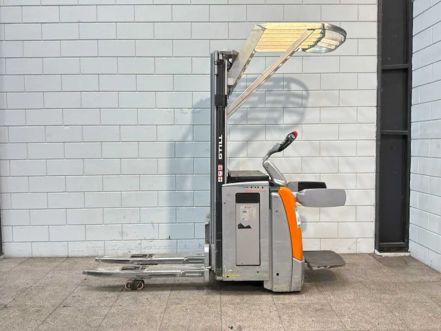 Still - 2016 - exv-sf14 - 4.8m triplex - stapelaar - afbeelding 3 van  17