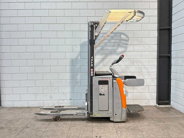 Still - 2016 - exv-sf14 - 4.8m triplex - stapelaar - afbeelding 1 van  1