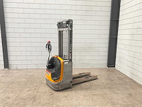 Still - 2016 - exv10 - stapelaar - afbeelding 1 van  11