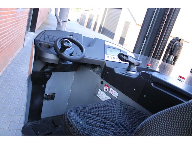 Still - 2016 - fm-x14 - 6.5m triplex, free-lift, side-shift - reach truck - afbeelding 9 van  11
