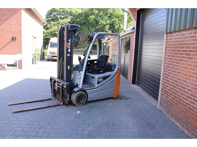 Still - 2018 - rx20-18 - 4.77m triplex, free-lift, vorkversteller, side-shift - vorkheftruck - afbeelding 1 van  12