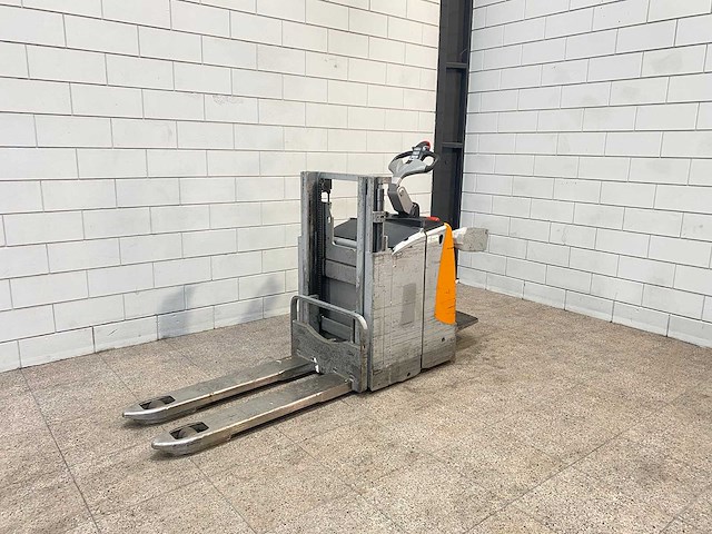 Still - 2019 - exd-sf20 - stapelaar - afbeelding 10 van  13