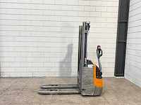 Still - 2019 - exv12 - stapelaar - afbeelding 1 van  10