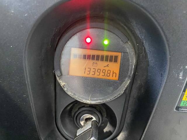 Still - 2019 - exv12 - stapelaar - afbeelding 8 van  10