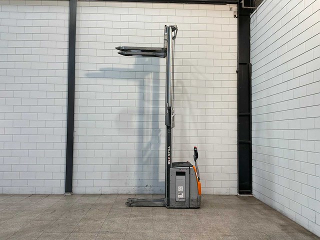 Still - 2021 - exv20 - stapelaar - afbeelding 11 van  14
