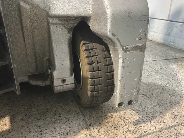 Still - 2021 - ltx50 - industriële trekker - afbeelding 3 van  13