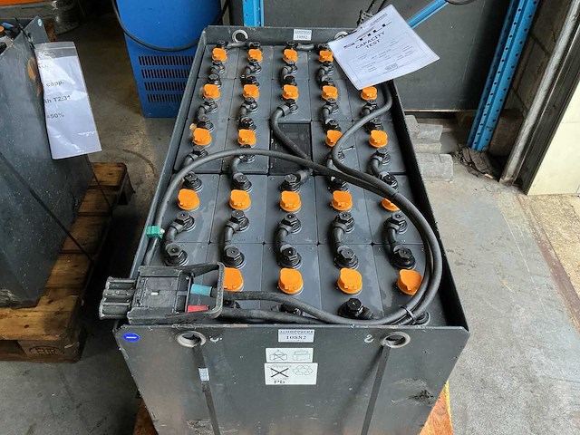 Still - 48v 5 pzs 625ah - acculaders - 2015 - afbeelding 4 van  4