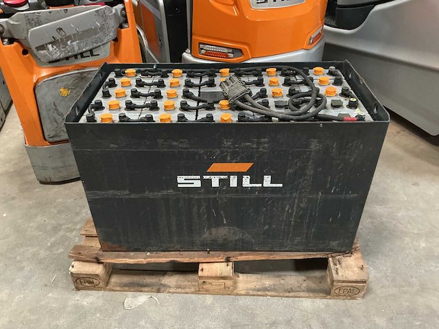 Still - 48v 5 pzs 625ah - battery chargers - 2019 - afbeelding 1 van  2