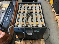 Still - 48v 5pzs 625ah - acculaders - 2017