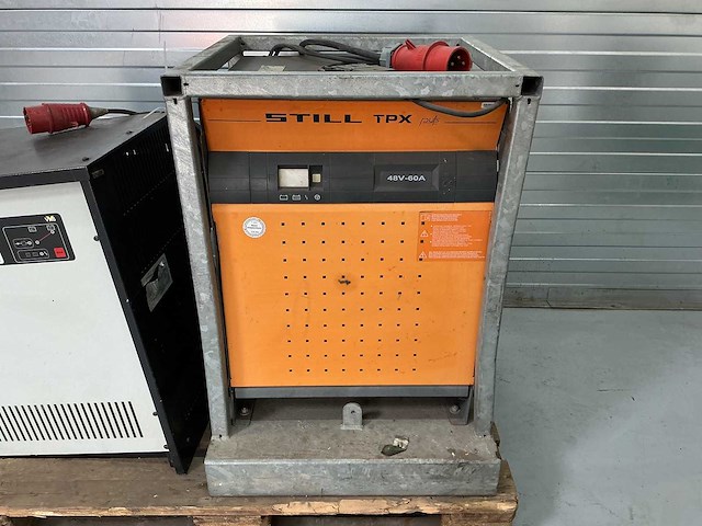 Still - 48v 60a - battery chargers - 2010 - afbeelding 1 van  3