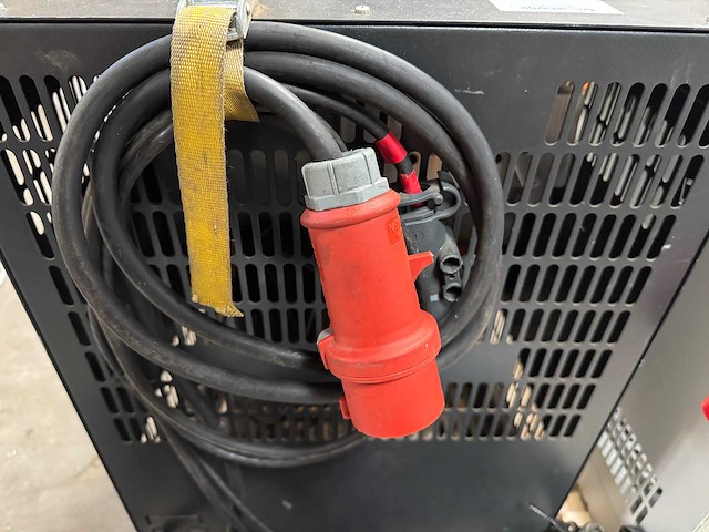 Still - 48v 70a - battery chargers - 2013 - afbeelding 2 van  2