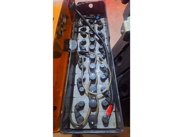 Still - cxt - industriële trekker - 2016 - afbeelding 2 van  12