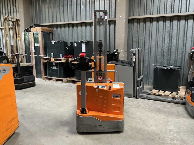 Still - ecv 10 c - stackers - 2018 - afbeelding 2 van  7