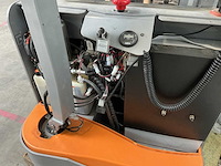 Still - ecv-10 defect - stackers - 2018 - afbeelding 2 van  3