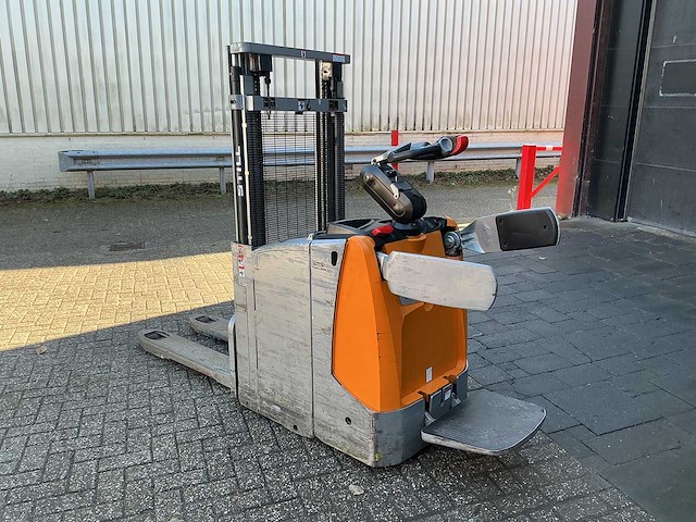 Still - exd-sf20 - stackers - 2015 - afbeelding 4 van  10