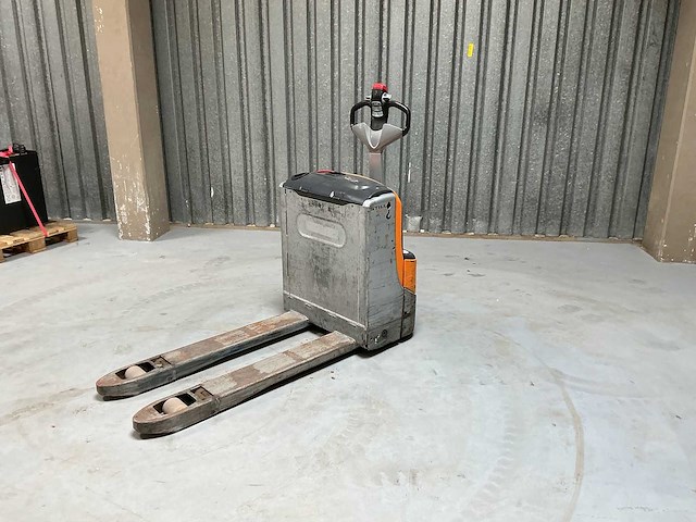 Still - exu-16 - electric pallet trucks - 2016 - afbeelding 1 van  9