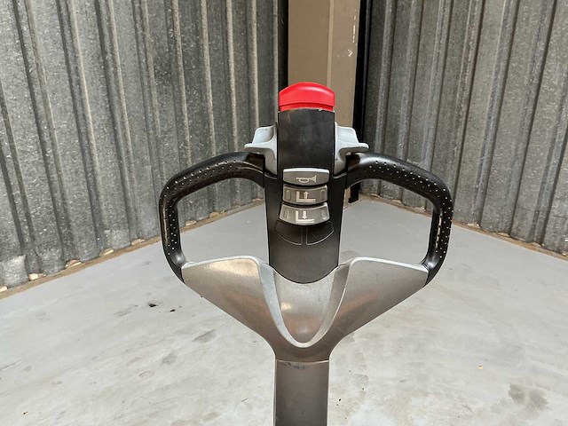 Still - exu-18 - electric pallet trucks - 2016 - afbeelding 5 van  7