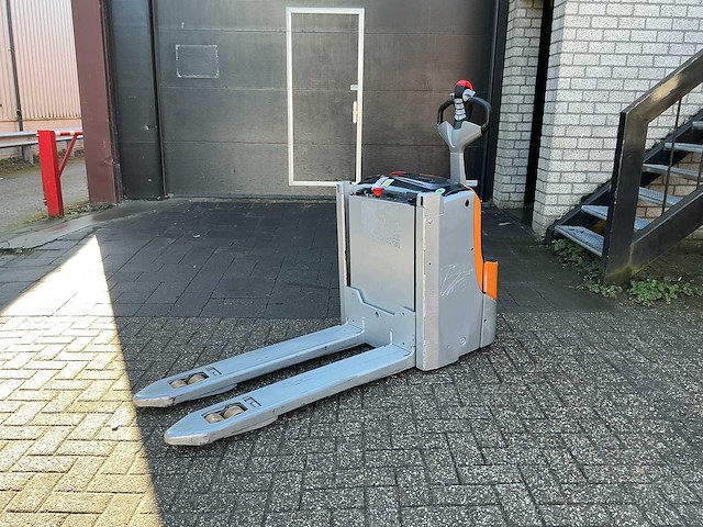 Still - exu-h18 - electric pallet trucks - 2017 - afbeelding 1 van  6