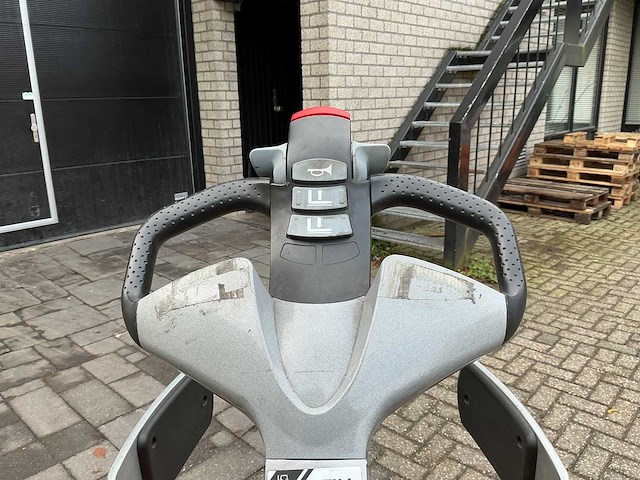Still - exu-sf20 - electric pallet trucks - 2018 - afbeelding 9 van  10