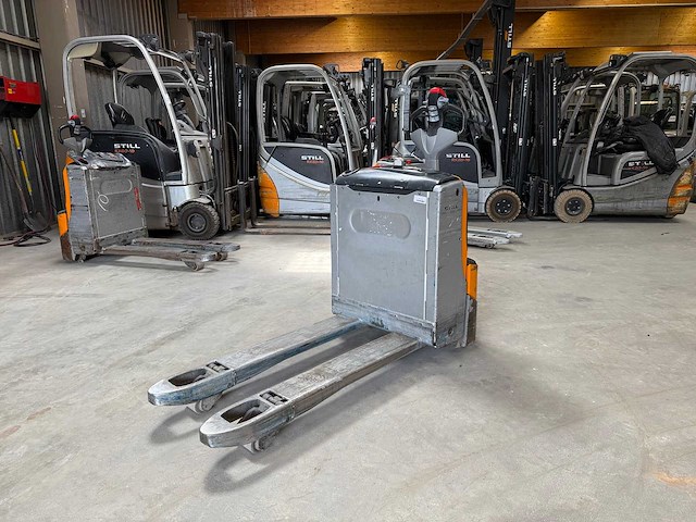Still - exu16 - electric pallet trucks - 2018 - afbeelding 1 van  4