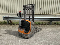 Still - exv-12 - stackers - 2013 - afbeelding 3 van  5