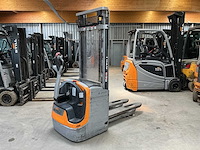 Still - exv-12i - stackers - 2020 - afbeelding 3 van  7