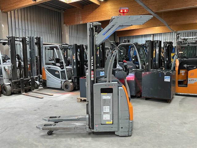 Still - exv-14i - stackers - 2020 - afbeelding 2 van  9