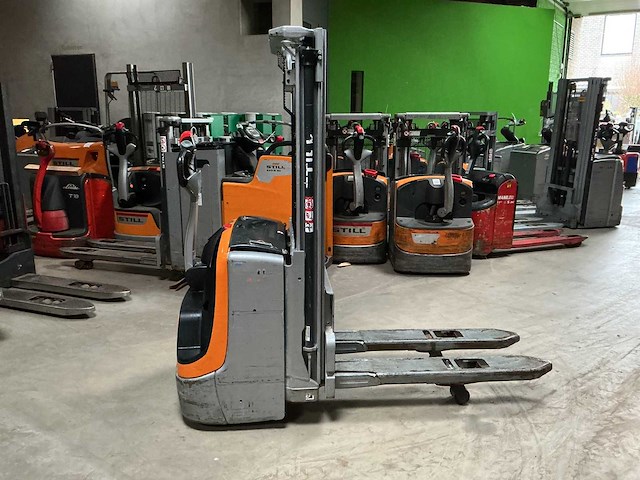 Still - exv 16i c - stackers - 2019 - afbeelding 3 van  8