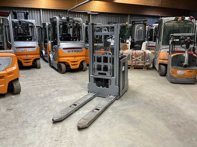 Still - exv-sf 14 - stackers - 2017 - afbeelding 4 van  11