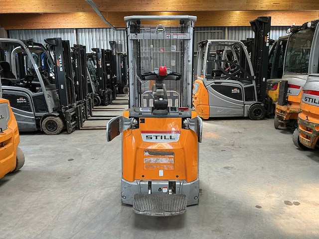 Still - exv-sf 14 - stackers - 2020 - afbeelding 4 van  7