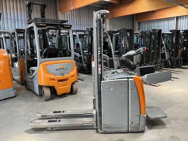 Still - exv-sf14 - stackers - 2018 - afbeelding 5 van  7