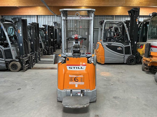 Still - exv-sf14 - stackers - 2018 - afbeelding 6 van  7