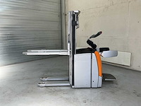 Still - exv-sf16 - stackers - 2020 - afbeelding 7 van  7