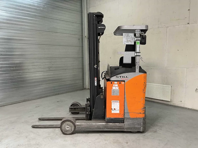 Still - fmx-17 - reach forklift - 2014 - afbeelding 2 van  8