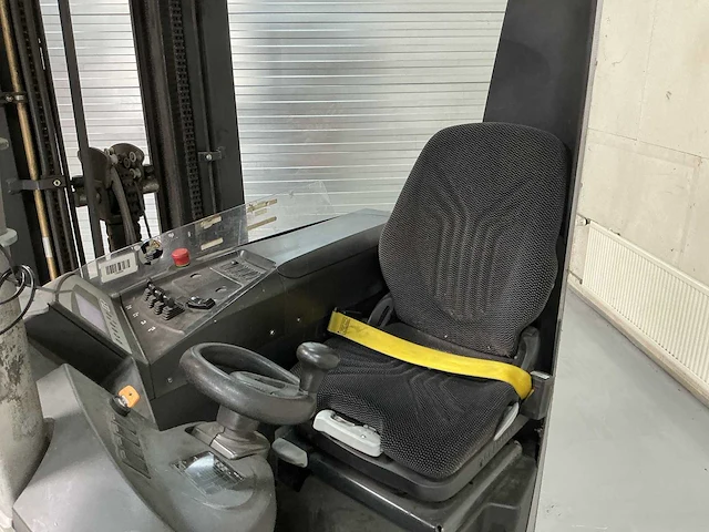 Still - fmx-17 - reach forklift - 2014 - afbeelding 6 van  8