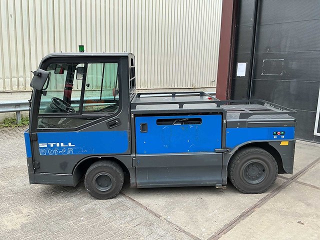Still - r07-25 - various internal transport - 2017 - afbeelding 2 van  8