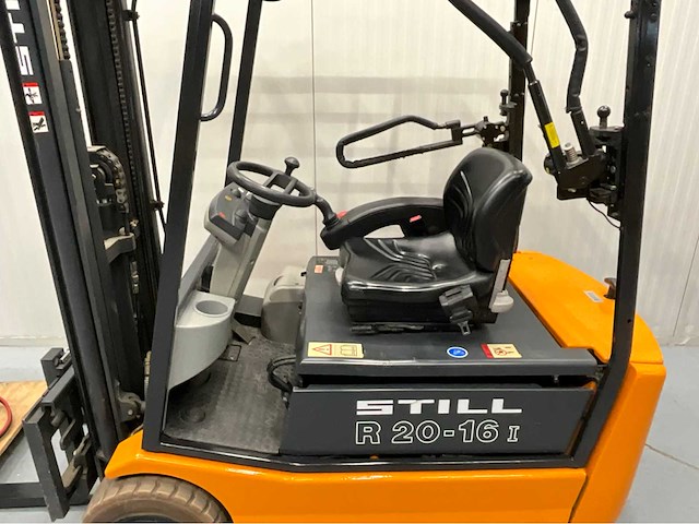 Still - r20-16 vorkheftruck triplex - sideshift - freelift - 4226 uur - acculader - afbeelding 5 van  22