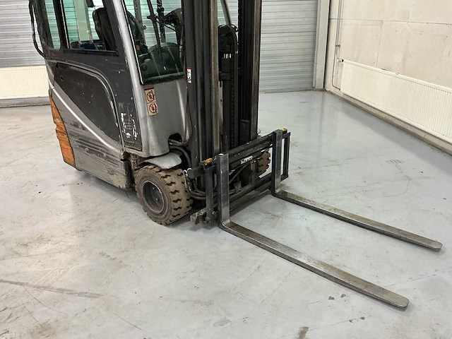 Still - rx20-18 - forklift trucks - 2015 - afbeelding 5 van  9