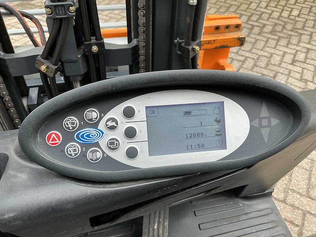 Still - rx20-20 - forklift trucks - 2013 - afbeelding 11 van  13