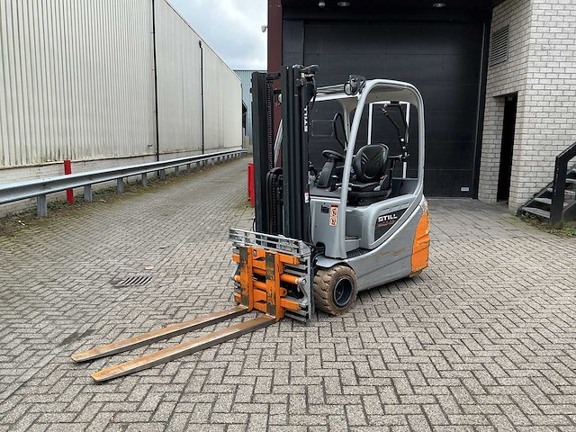 Still - rx20-20 - forklift trucks - 2013 - afbeelding 1 van  11