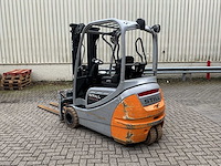 Still - rx20-20 - forklift trucks - 2013 - afbeelding 5 van  11
