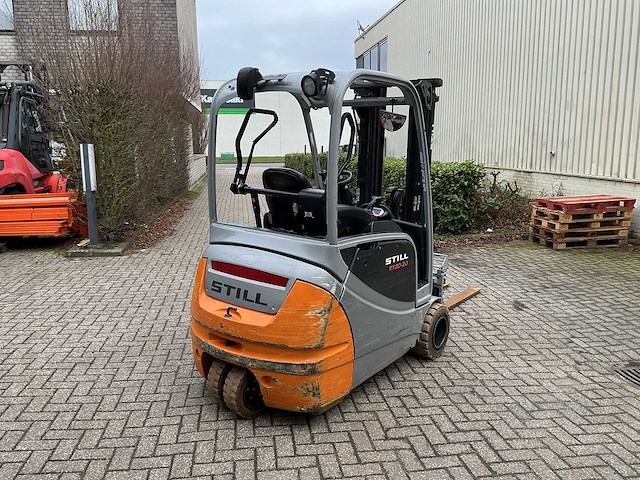 Still - rx20-20 - forklift trucks - 2013 - afbeelding 9 van  13