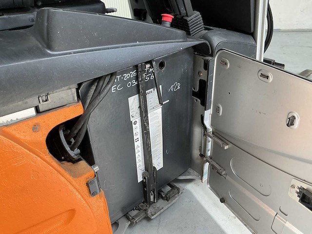 Still - rx50-15 - forklift trucks - 2014 - afbeelding 1 van  10