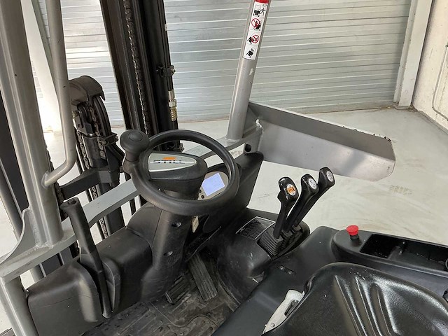 Still - rx50-15 - forklift trucks - 2014 - afbeelding 9 van  10