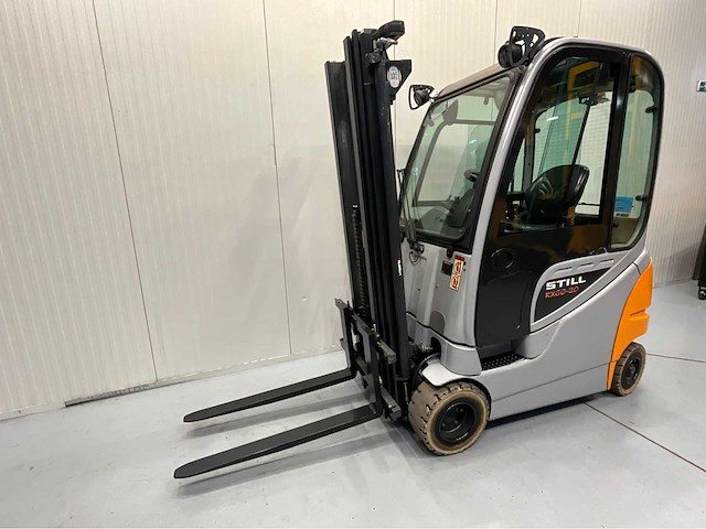 Still - rx60-20 - vorkheftruck - triplex - freelift - gesloten cabine - bluespot - 3e en 4e functie - afbeelding 1 van  21