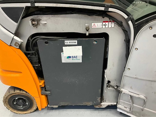 Still - rx60-20 - vorkheftruck - triplex - freelift - gesloten cabine - bluespot - 3e en 4e functie - afbeelding 14 van  21