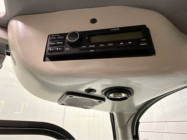 Still - rx60-20 - vorkheftruck triplex - freelift - gesloten cabine - 3e en 4e functie - bluespot - afbeelding 3 van  19