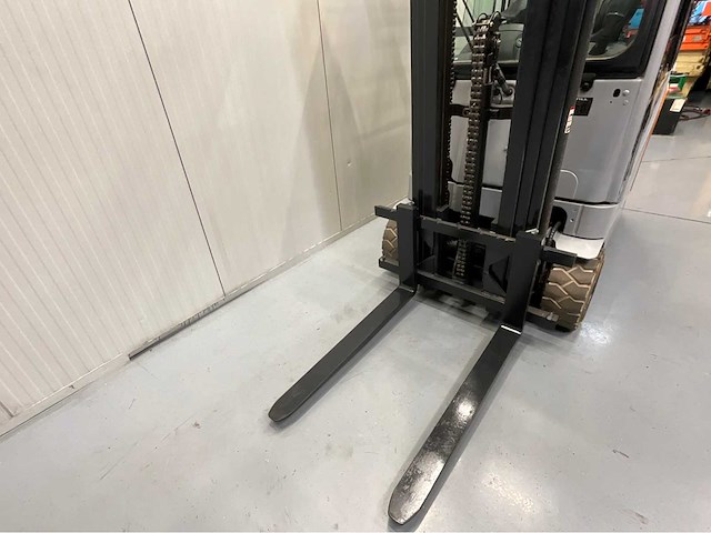 Still - rx60-20 - vorkheftruck triplex - freelift - gesloten cabine - bluespot - 3e en 4e functie - afbeelding 15 van  24