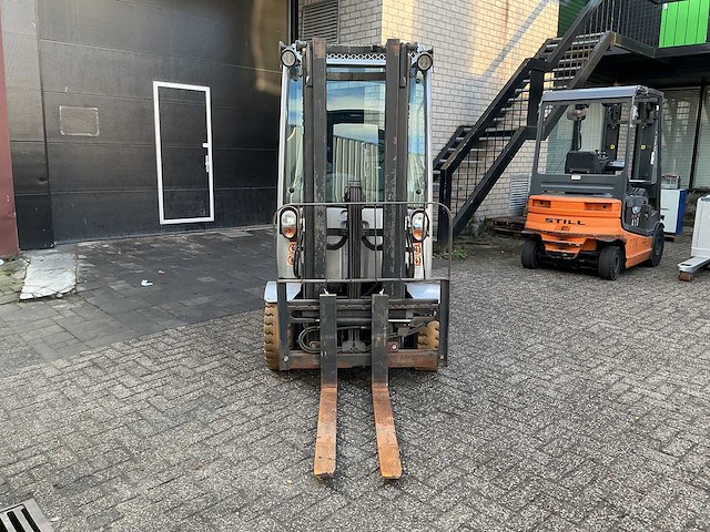 Still - rx60-25 - forklift trucks - 2012 - afbeelding 7 van  10