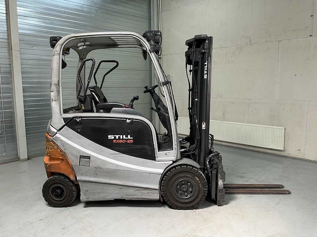 Still - rx60-25 - forklift trucks - 2013 - afbeelding 4 van  8